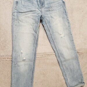 Studio Blue Women's High Waisted Lightly Ripped Blue Denim Jeans NWT SIZE 27